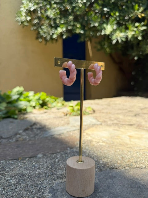 Resin loops